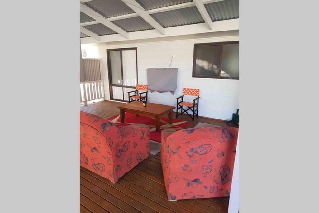 Leeward 'Tranquil Beachfront' Kingscote Exteriör bild